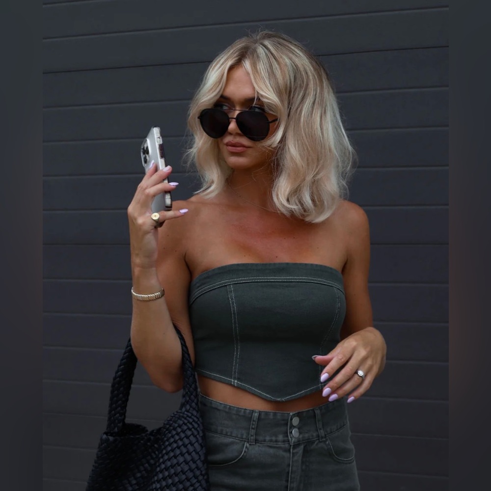 Vici strapless crop top